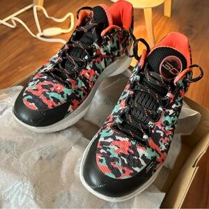 Under Armour Curry 1 Low Flotro Basketball Shoes